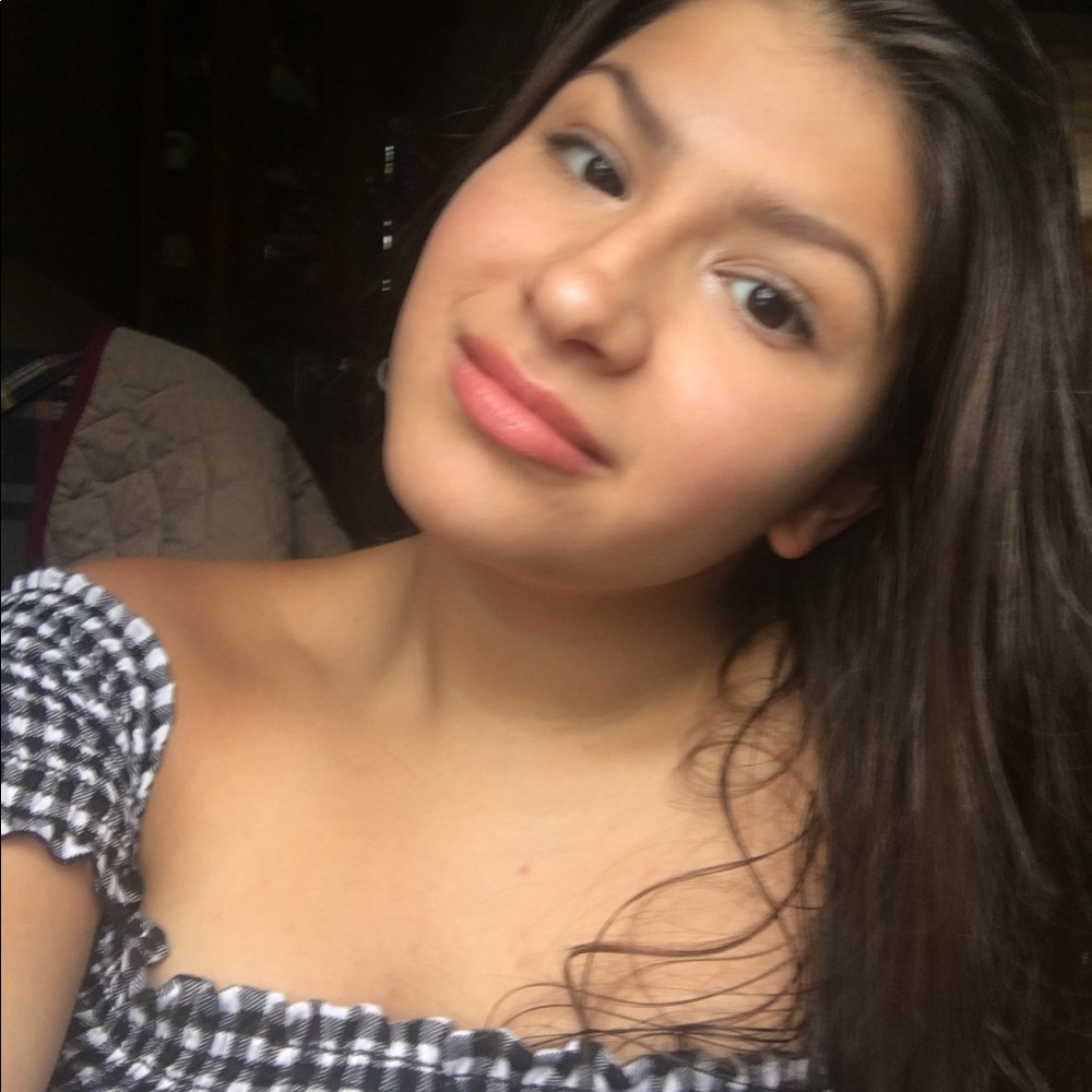 Meet your Posher, Hope